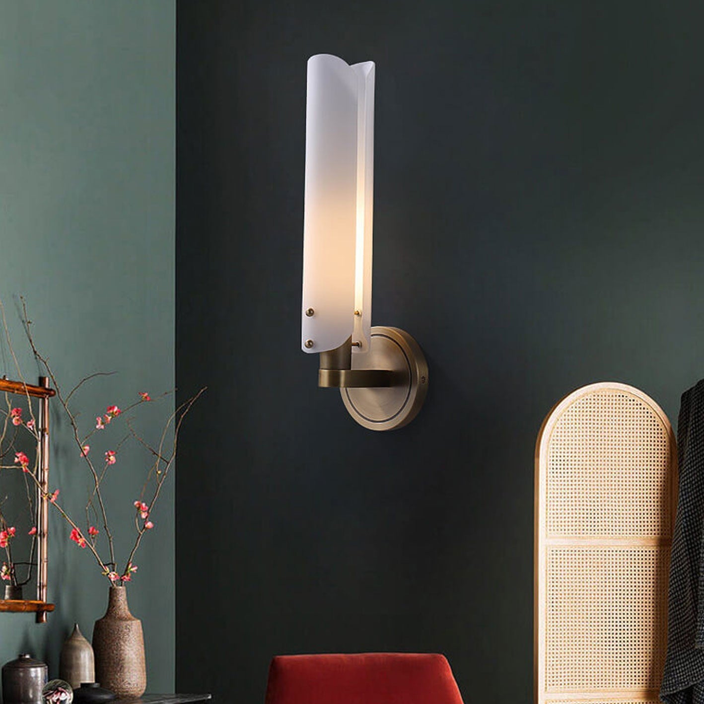 Modern Light Luxury Long Glass 1/2 Light Wall Sconce Lamp