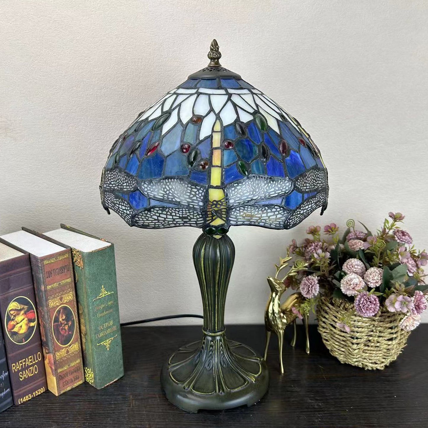 Traditional Tiffany Metal Glass Dome Grape Flower Dragonfly Butterfly 1-Light Table Lamp For Bedside