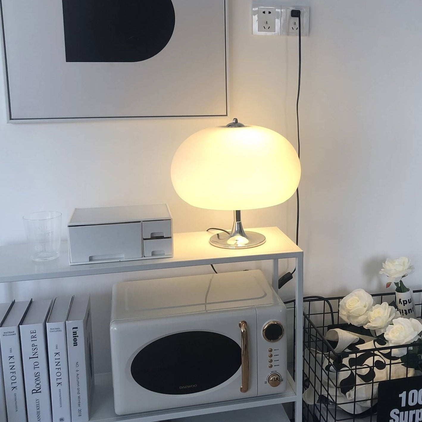 Modern Creamy White Ball Shade 3-Light Table Lamp