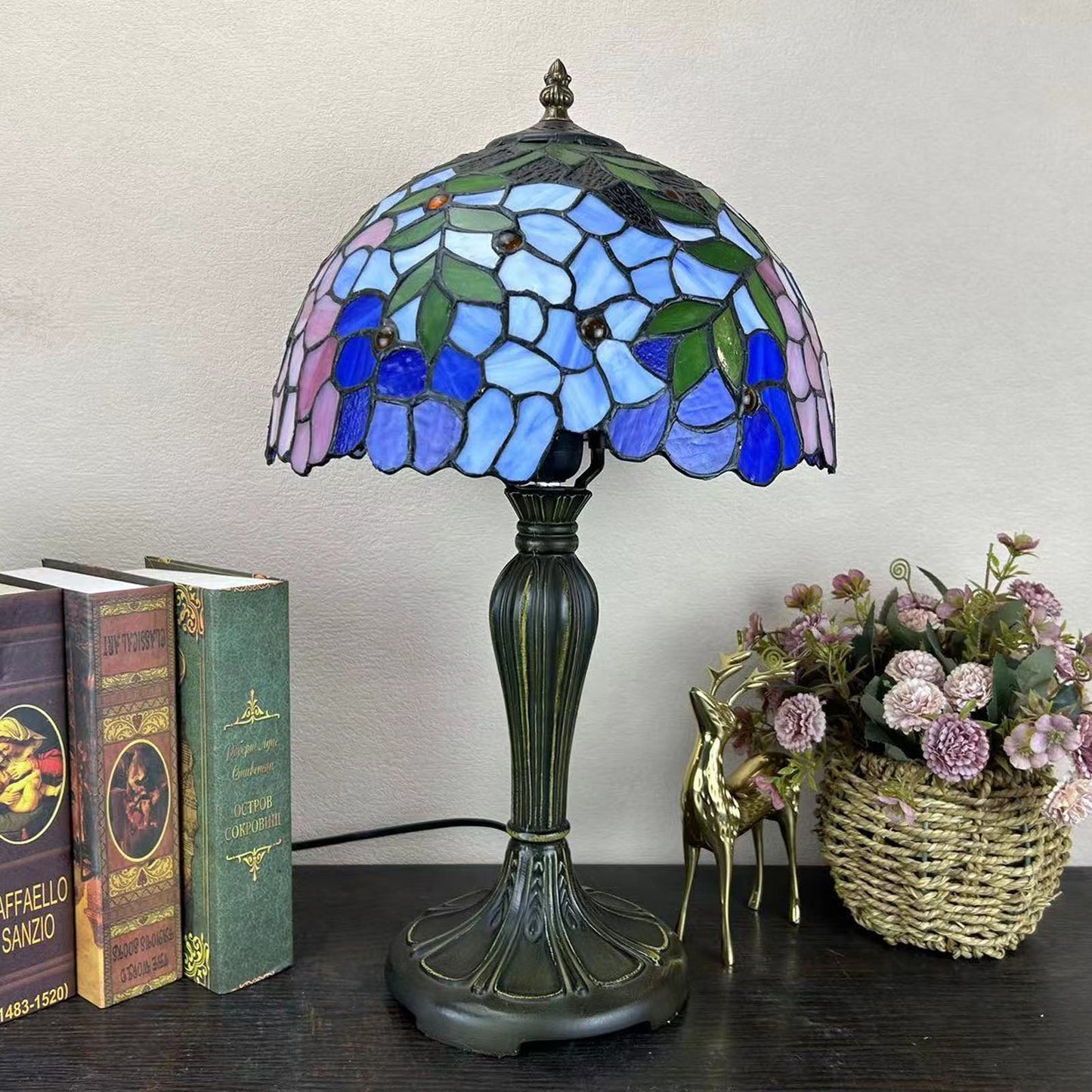 Traditional Tiffany Metal Glass Dome Grape Flower Dragonfly Butterfly 1-Light Table Lamp For Bedside