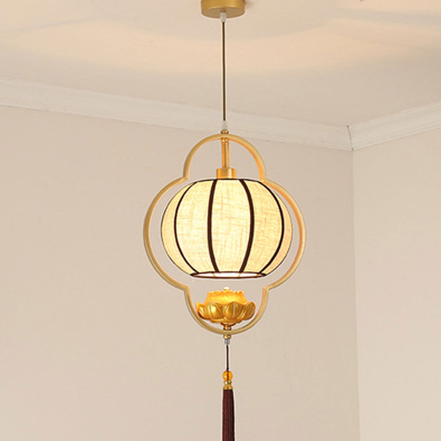 Chinese Retro Light Luxury Wrought Iron 1-Light Pendant Light