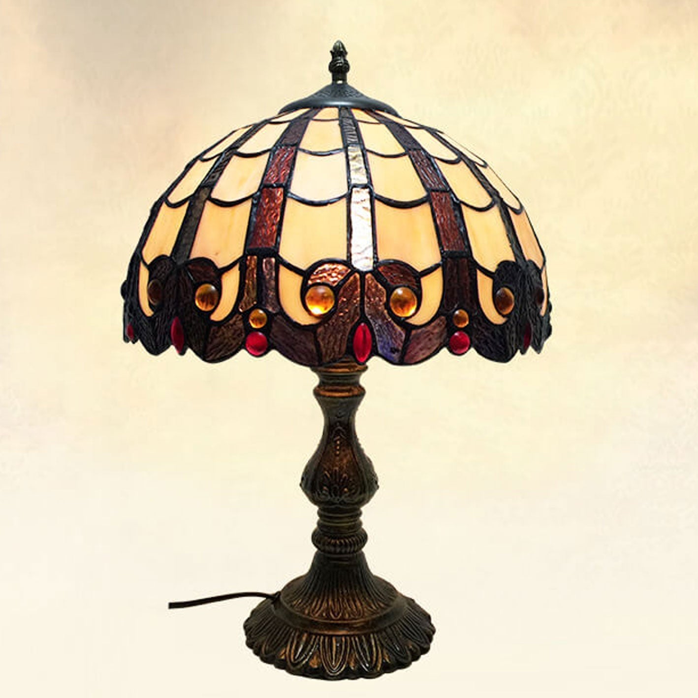Vintage Tiffany Stained Glass Shade 1-Light Table Lamp