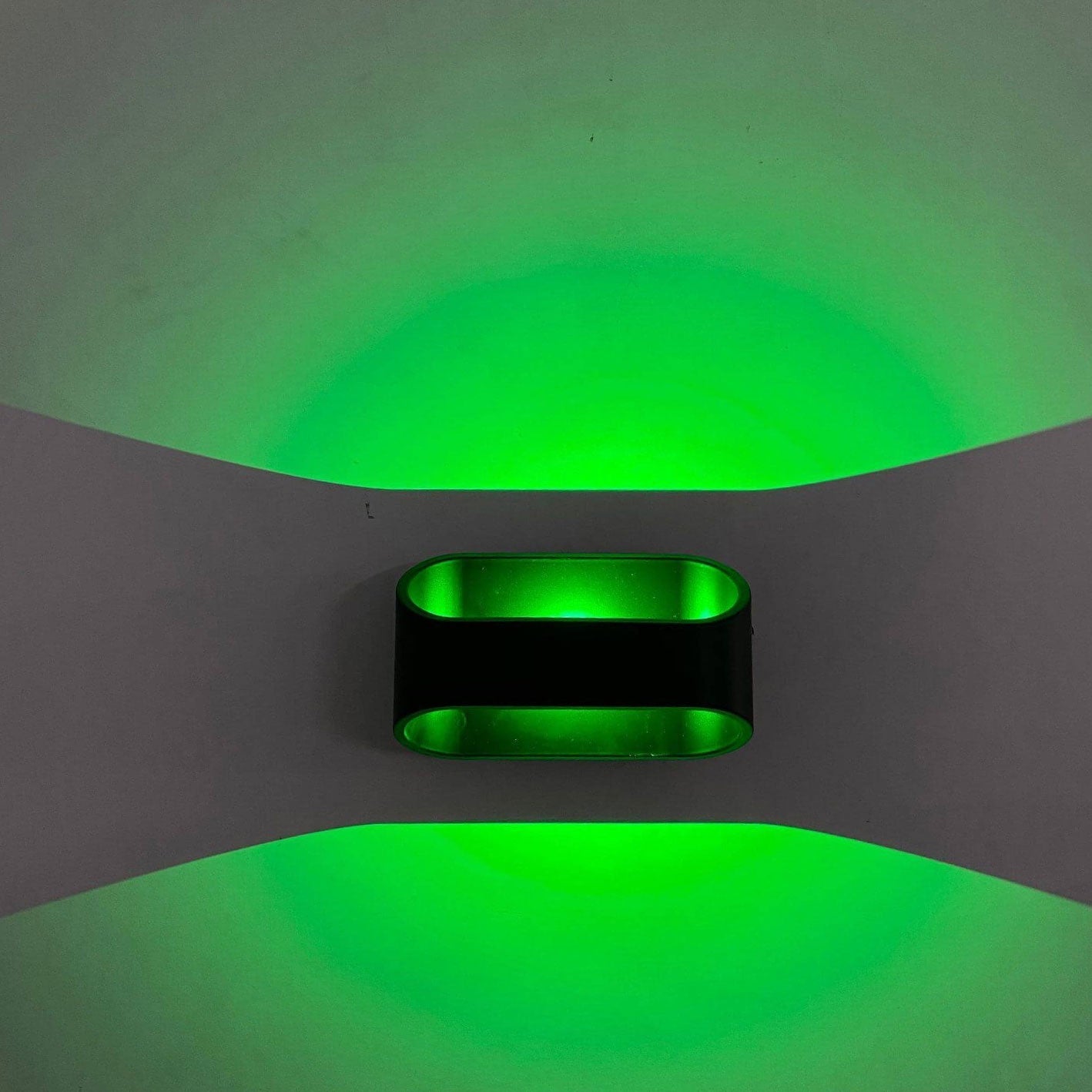 مصباح حائط LED بتصميم مستطيل بسيط من الطراز الاسكندنافي