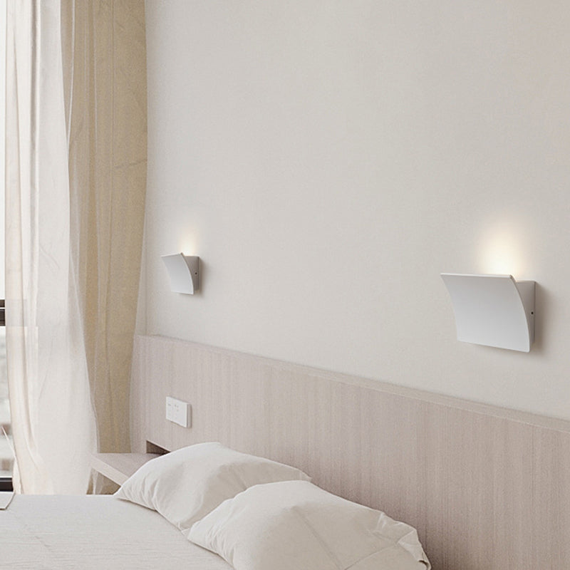 Modern Minimalist Aluminum Acrylic Square LED Wall Sconce Lamp For Bedroom