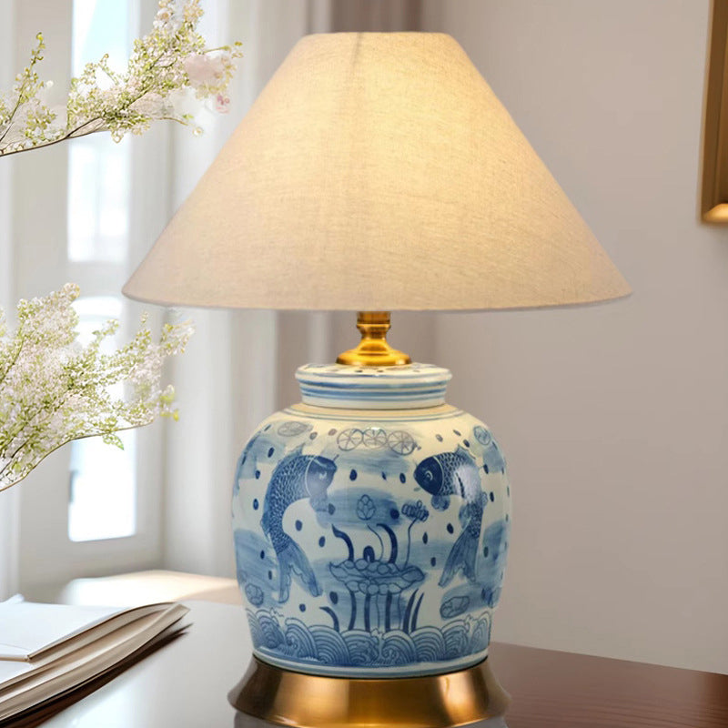 Traditional Chinese Vase-shaped Ceramic Hardware Fabric 1-Light Table Lamp For Bedroom