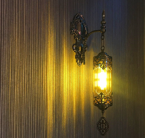 Traditional Vintage Carving Iron Glass 1 - Light Wall Sconce Lamp For Dining Room