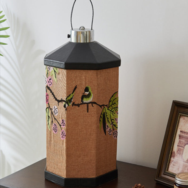 Traditional Vintage Embroidery Pattern Iron Fabric LED Table Lamp For Living Room