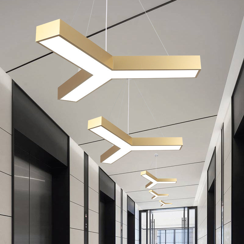ثريا LED بتصميم هندسي عصري إبداعي على شكل قبة مصنوعة من الحديد والأكريليك للمكتب