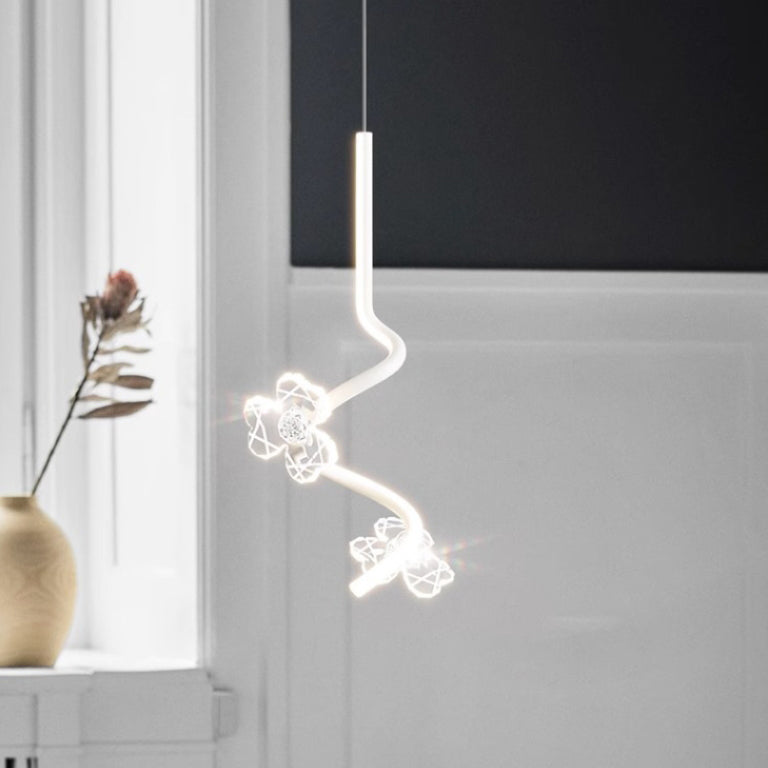 Contemporary Creative Dome Curve Stitching Flowers Iron Aluminum Silicone LED Pendant Light For Bedroom