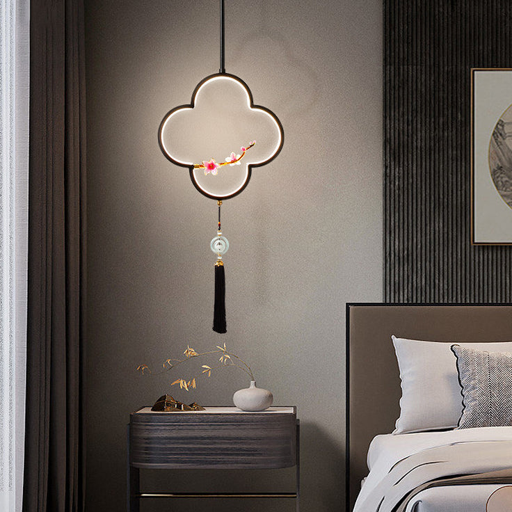Traditional Chinese Four Leaf Clover Cylindrical Peach Blossom Zinc Alloy Copper LED Pendant Light For Bedroom