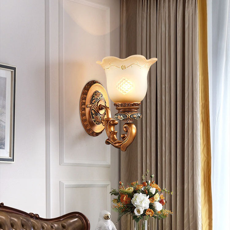 Traditional European Morning Glory Resin Glass 1 - Light Wall Sconce Lamp For Hallways
