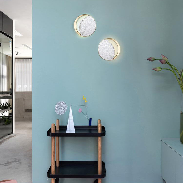 مصباح حائط LED دائري من الرخام المعدني بتصميم آرت ديكو لغرفة النوم