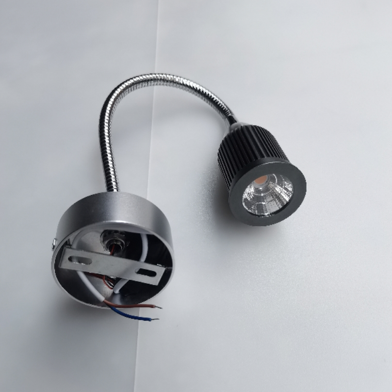 مصباح حائط LED مخروطي الشكل من الألومنيوم الصناعي المعاصر للاستخدام بجانب السرير