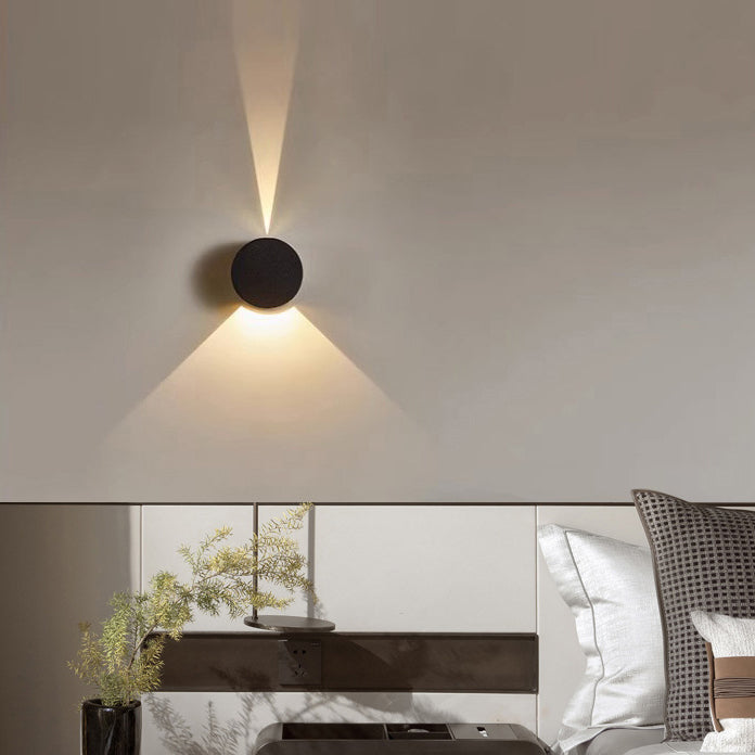 Modern Minimalist Aluminum Round Triangular Beam LED Wall Sconce Lamp For Hallway