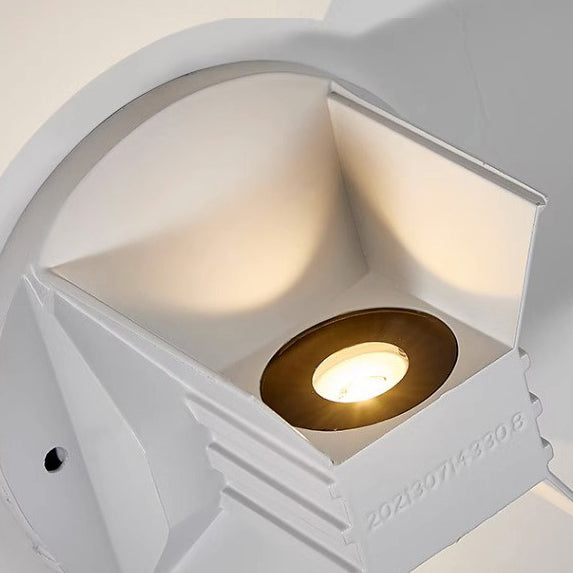 Modern Minimalist Aluminum Round Triangular Beam LED Wall Sconce Lamp For Hallway