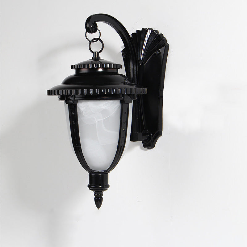 Traditional European Aluminum & Glass Patterned Lampshade Round Carved 1-Light Outdoor Wall Sconce Garden & Balcony