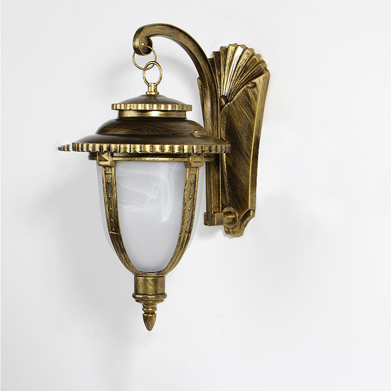 Traditional European Aluminum & Glass Patterned Lampshade Round Carved 1-Light Outdoor Wall Sconce Garden & Balcony