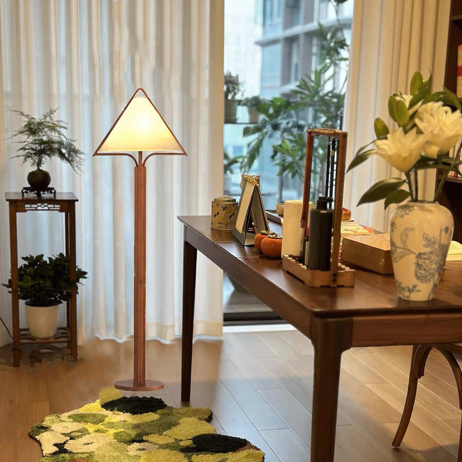 Traditional Vintage Wood Fabric Cylinder Base 1-Light Standing Floor Lamp For Living Room