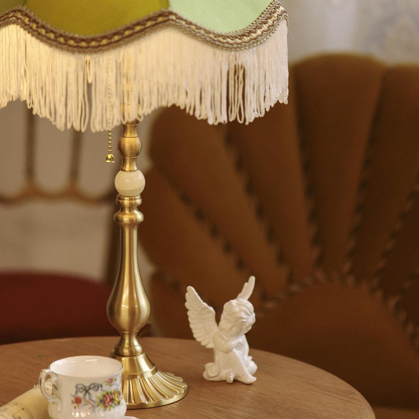 Traditional Vintage Brass & Fabric Conical 1-Light Table Lamp For Bedroom And Living Room