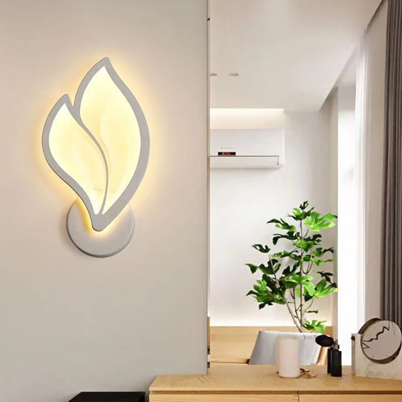 Modern Art Deco Acrylic Aluminum Iron Petal LED Wall Sconce Lamp For Bedroom & Living Room