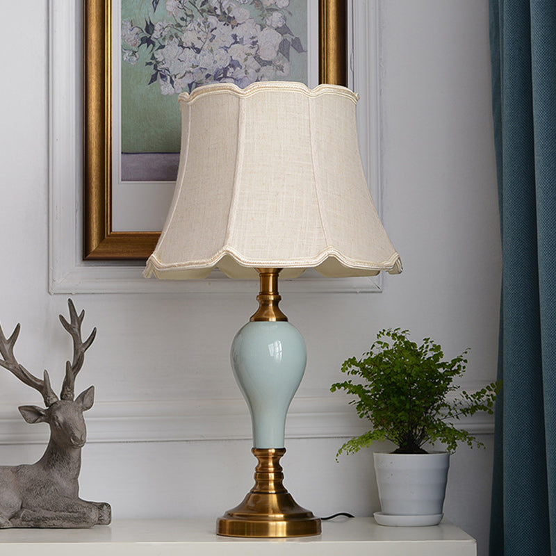 Traditional Chinese Brass Ceramic Fabric Round Fan-Shaped 1-Light Table Lamp For Bedroom