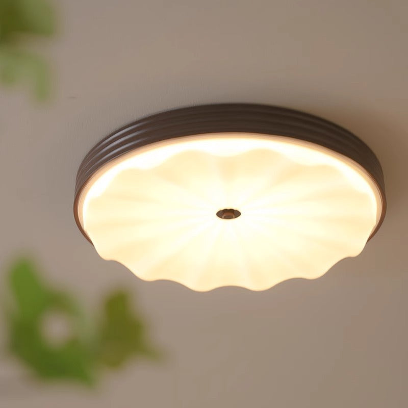 Traditional Chinese Acrylic Iron Wavy Circle LED Flush Mount Ceiling Light For Bedroom