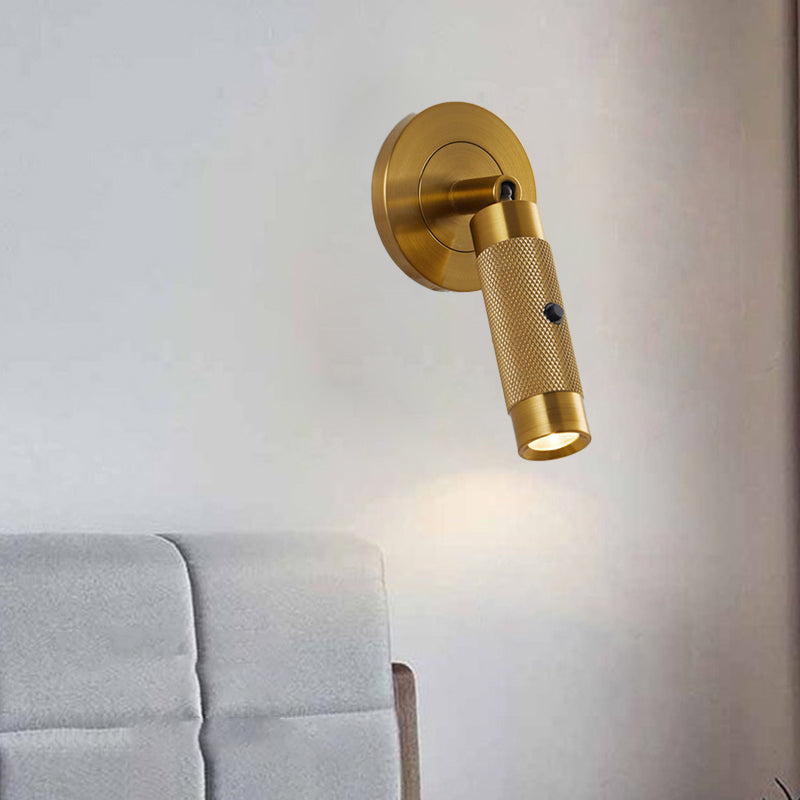 مصباح حائط LED دائري أسطواني من الألومنيوم بتصميم إسكندنافي معاصر لغرفة المعيشة