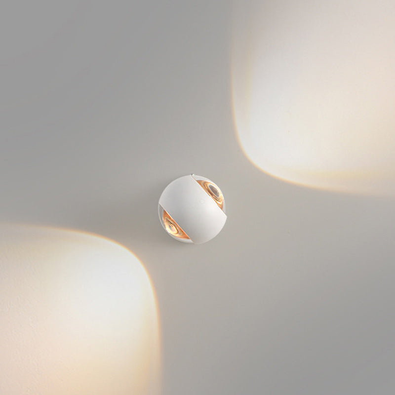 مصباح حائط LED دائري من الألومنيوم والحديد بتصميم عصري بسيط لغرفة المعيشة