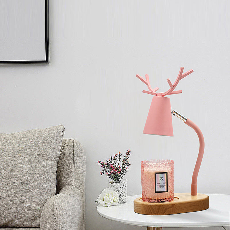 Modern Art Deco Cylinder Antler Wooden Base Iron Shade 1-Light Aromatherapy Melting Wax Table Lamp For Bedroom