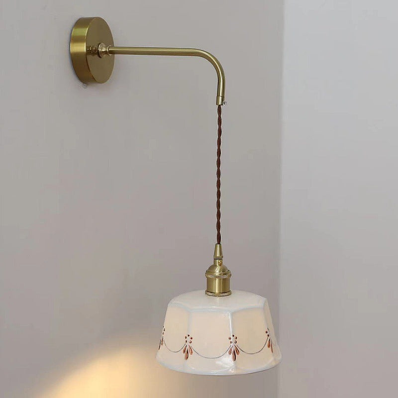 Traditional Vintage Round Hand Painted Pattern Brass Ceramic 1-Light Wall Sconce Lamp For Bedroom