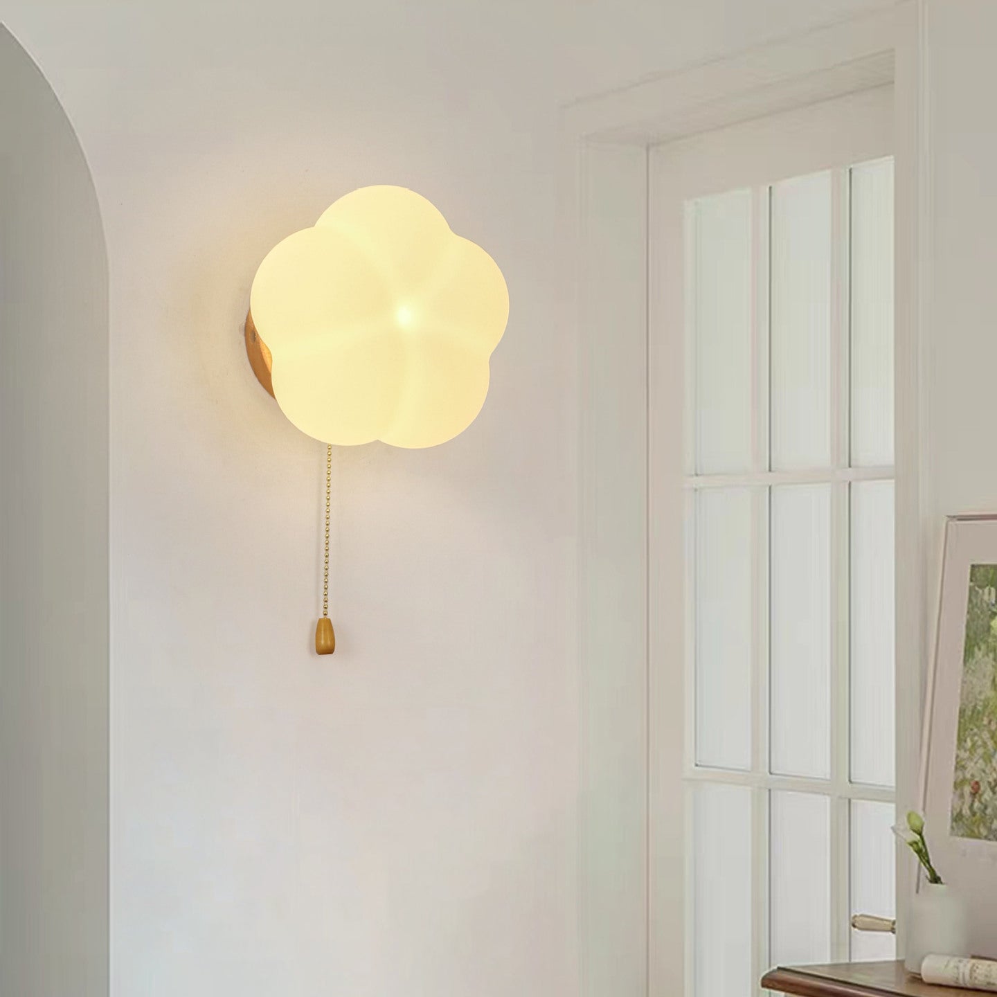 Modern Minimalist Flower Wood Acrylic 1-Light Wall Sconce Lamp For Living Room