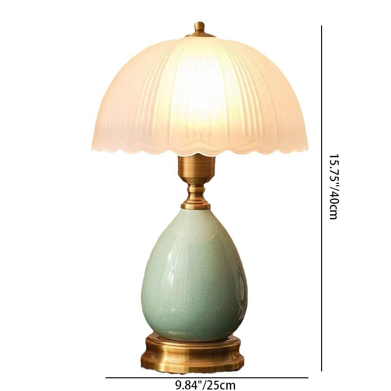 Traditional European Vase Ceramic Base Round Lace Dome Glass Shade 1-Light Table Lamp For Bedroom