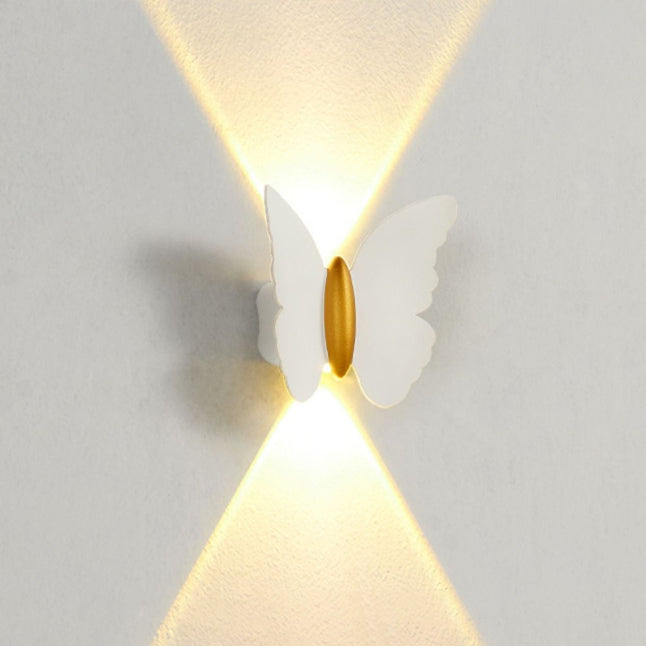مصباح حائط LED من الألومنيوم على شكل فراشة مقاوم للماء بتصميم عصري بسيط للفناء الخارجي
