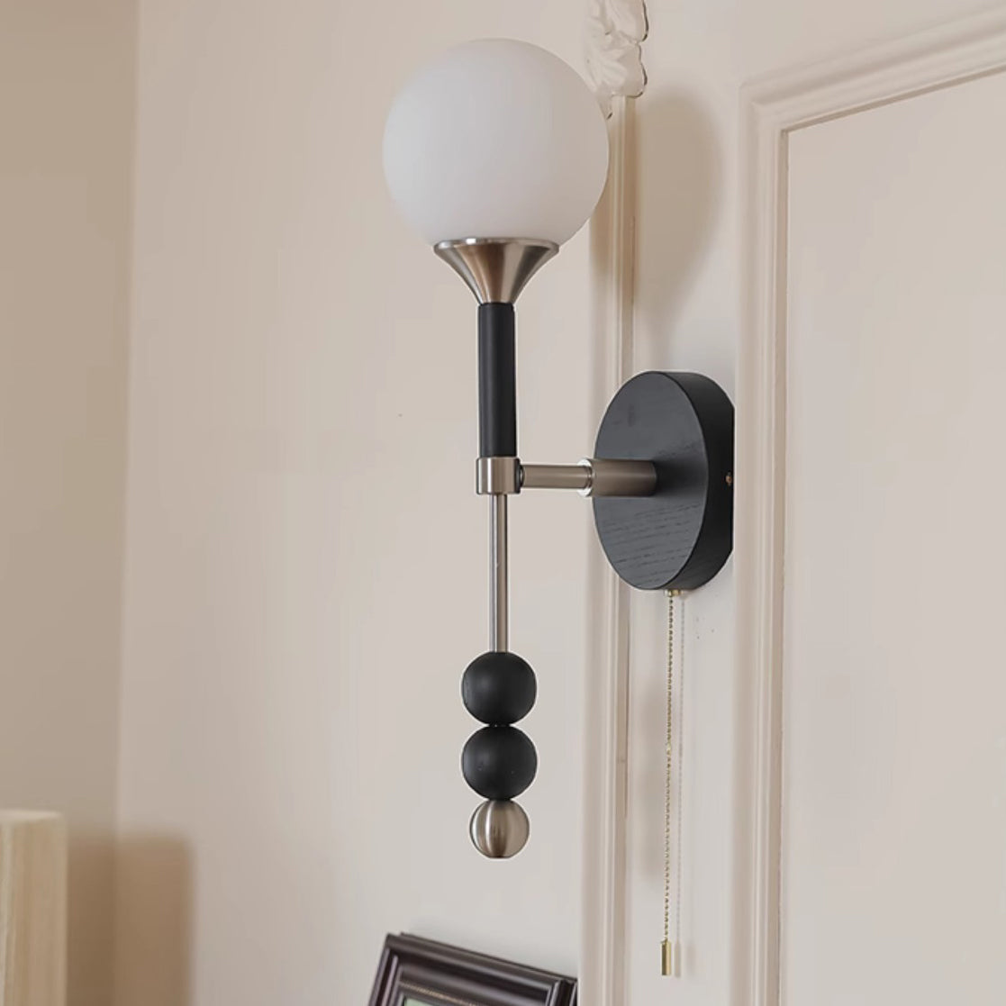 Traditional Vintage Cylinder Orb Beads Alloy Wood Glass Shade 1-Light Wall Sconce Lamp For Living Room