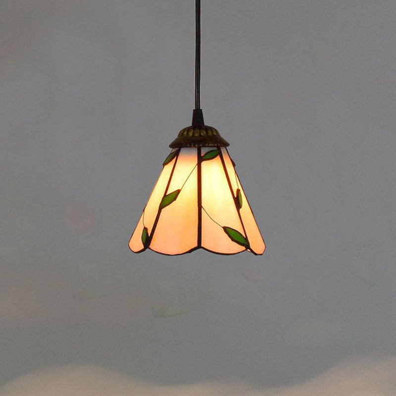 Traditional Tiffany Tapered Leaf Iron Stained Glass Shade 1-Light Pendant Light For Living Room