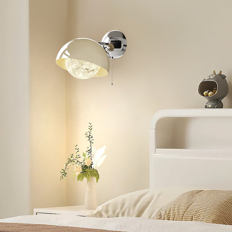 مصباح حائط LED بتصميم قبة نصف دائرية معاصرة إبداعية مصنوعة من الحديد البولي إيثيلين مع ظل القمر لغرفة النوم