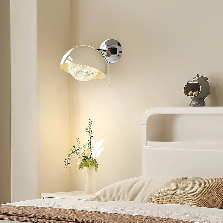 مصباح حائط LED بتصميم قبة نصف دائرية معاصرة إبداعية مصنوعة من الحديد البولي إيثيلين مع ظل القمر لغرفة النوم
