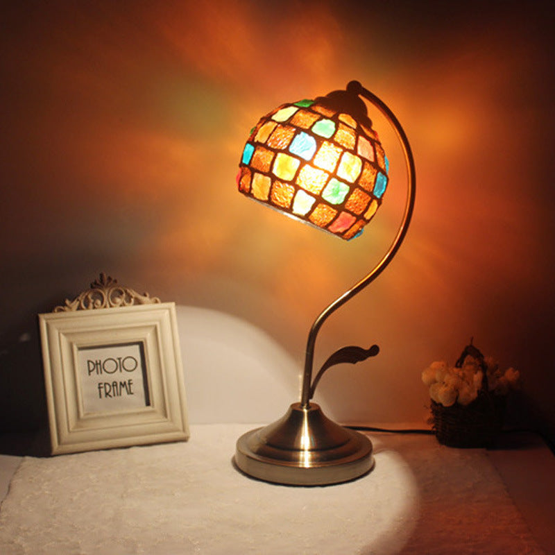 Traditional Tiffany Round Dome Curved Pole Hardware Base Stained Glass Shade 1-Light Table Lamp For Bedroom