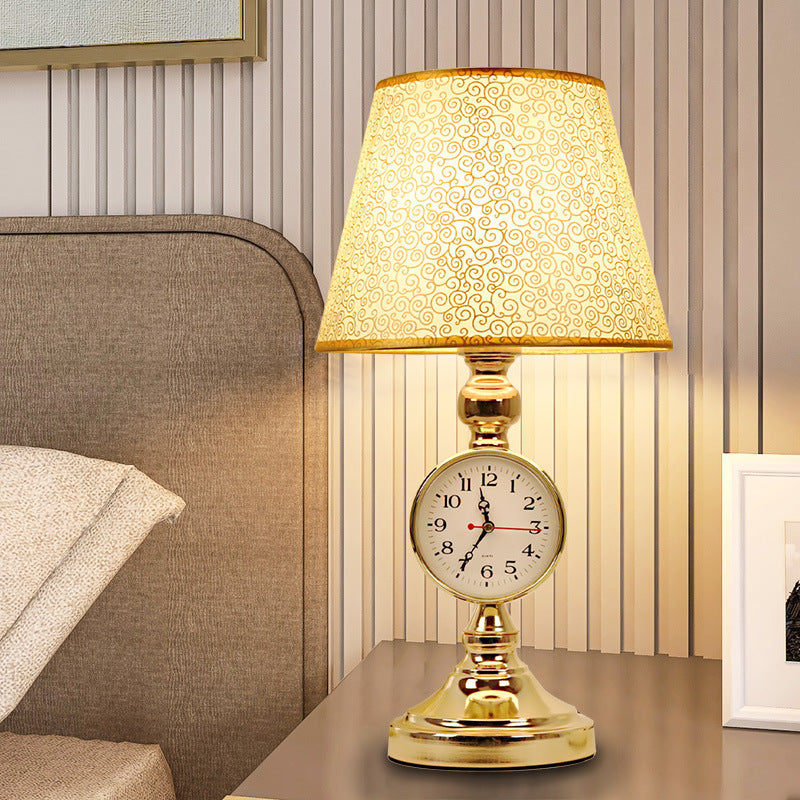 Traditional European Iron Fabric Truncated Cone 1-Light Table Lamp For Bedside Or Study