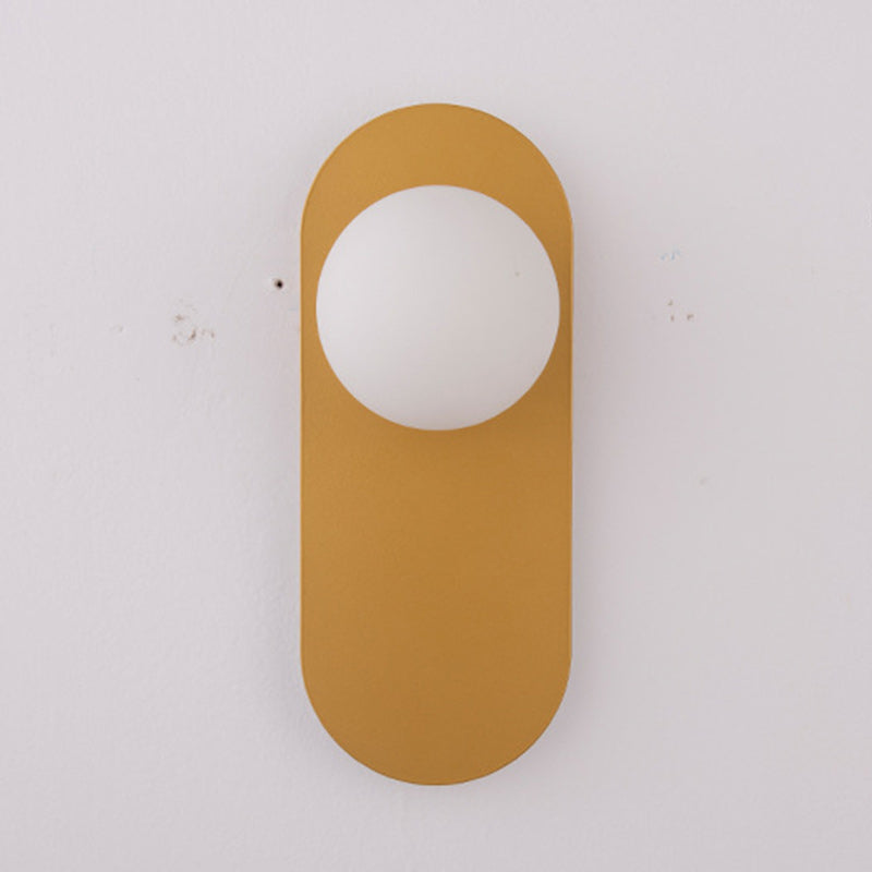 Moderne, kreative ovale Wandleuchte aus Eisen und Glas mit einem Licht für das Wohnzimmer