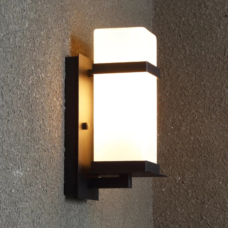 Modern Minimalist Rectangular Iron Glass 1-Light Wall Sconce Lamp For Garden