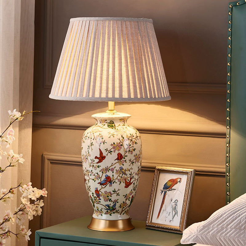 Traditional Chinese Drum Ceramic Fabric 1-Light Table Lamp For Bedroom
