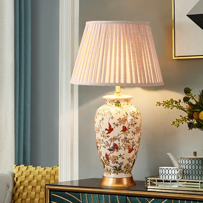 Traditional Chinese Drum Ceramic Fabric 1-Light Table Lamp For Bedroom