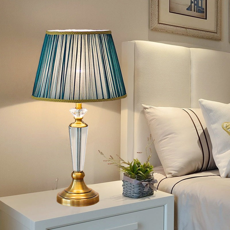 Traditional European Drum Iron Crystal Fabric 1-Light Table Lamp For Living Room