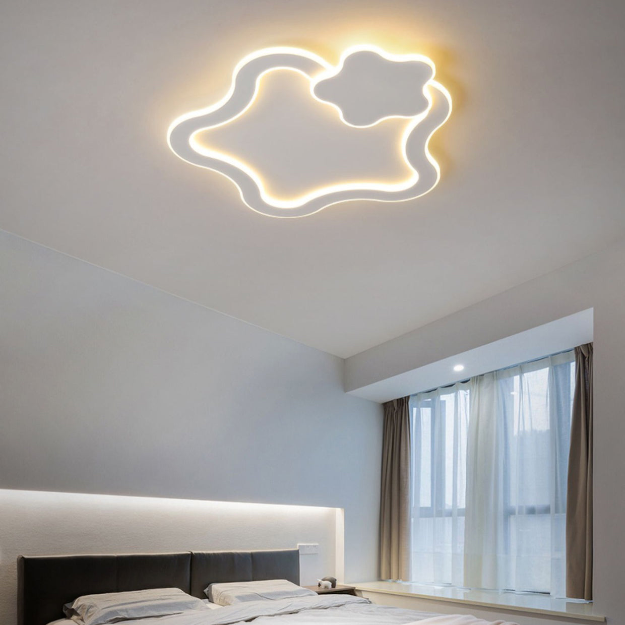 Contemporary Creative Kids Cartoon Five-Pointed Star Iron Acrylic LED Flush Mount Ceiling Light For Bedroom