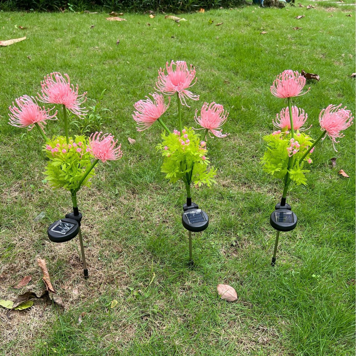 Contemporary Creative Artificial PVC Flower LED Solar Waterproof Lawn Insert Light For Outdoor Patio