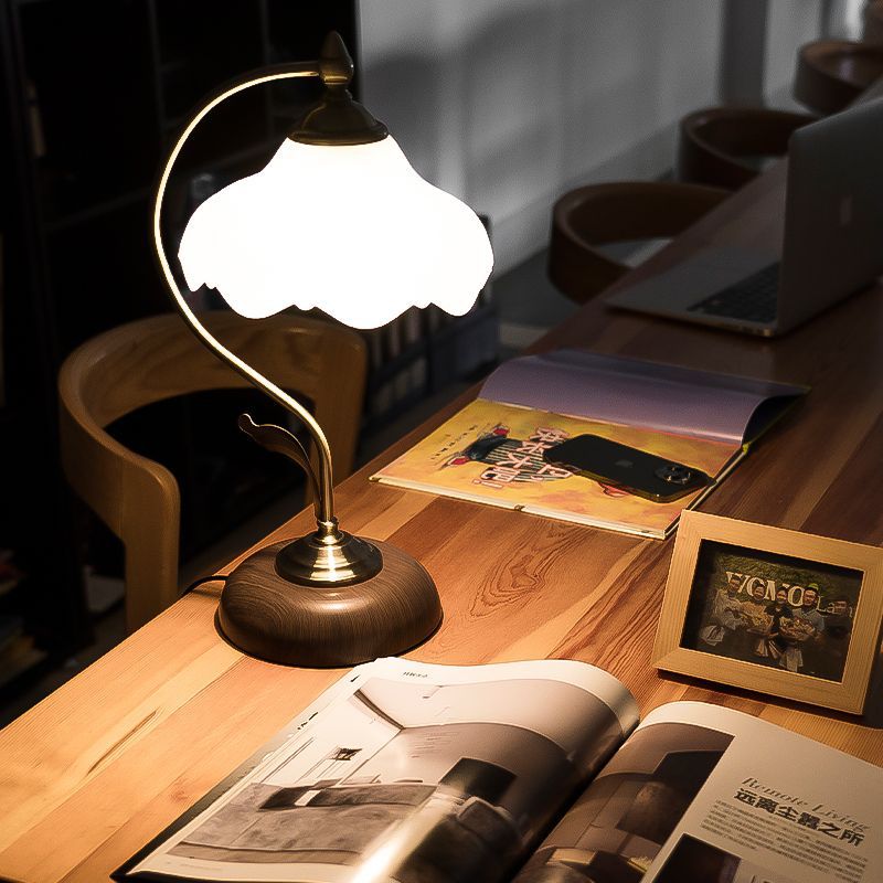 Contemporary Retro Dome Flower Iron Glass Ceramic 1-Light Table Lamp For Bedroom