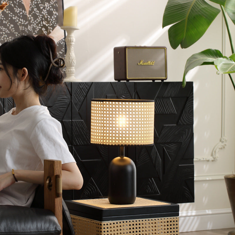 Contemporary Retro Weave Rattan Drum Shape Iron 1-Light Table Lamp For Bedroom