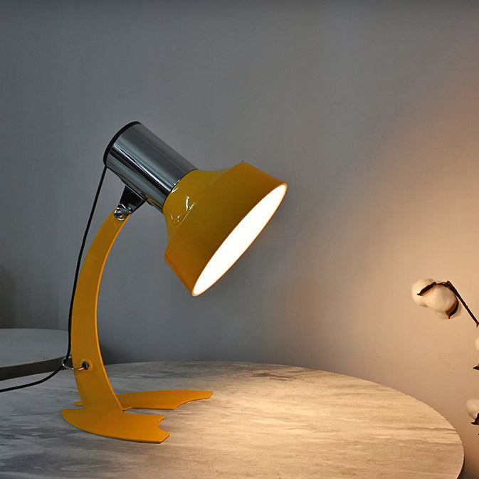 Modern Minimalist USB Adjustable Head Iron Cone Shape Fish Tail LED Table Lamp For Bedroom