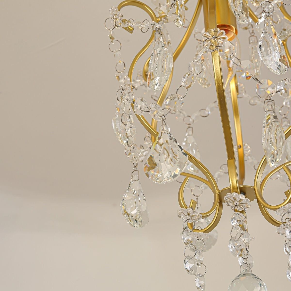 Modern Luxury Bent Crystal Draping Iron Glass 1-Light Wall Sconce Lamp For Bedroom